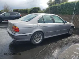 1999 BMW 5 Series 528iA with VIN WBADM6332XBY20123, listed as a Copart auction lot 50585535 with 171,928 mi miles and Clean Title. Bid and sale history available at carsss.com. Image 3.