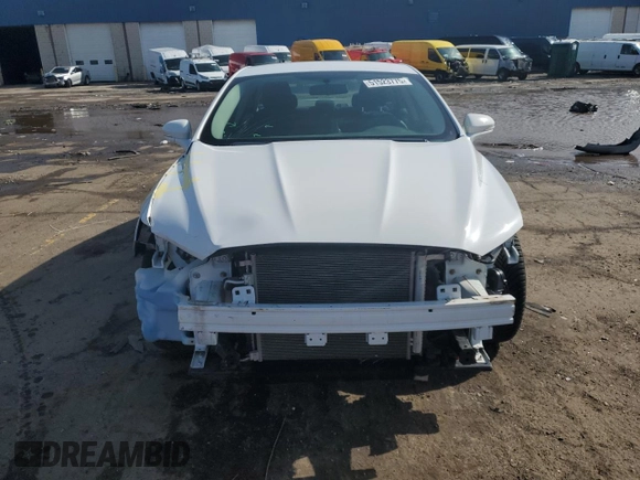2015 Ford Fusion SE with VIN 1FA6P0H76F5106302, listed as a Copart auction lot 51523775 with 47,762 mi miles and Salvage Title. Bid and sale history available at carsss.com. Image 5.