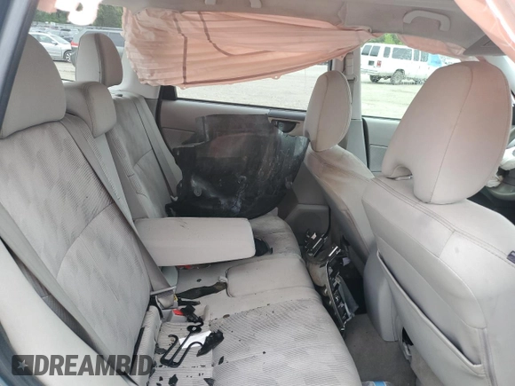 2009 Subaru Forester X с VIN JF2SH63659H725792, выставлен на аукционе Copart как лот 54832355 с пробегом Не указан миль и Чистый • Clean title. История ставок и продаж доступна на DreamBid. Изображение 11.