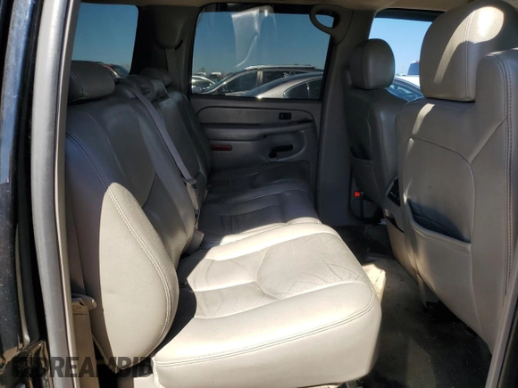 2006 Chevrolet Suburban LT with VIN 3GNEC16Z56G117951, listed as a Copart auction lot 46730485 with 166,994 mi miles and Salvage Title. Bid and sale history available at carsss.com. Image 11.