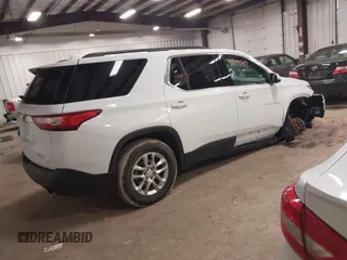 2021 Chevrolet Traverse LT Cloth with VIN 1GNEVGKW8MJ189876, listed as a IAAI auction lot 41719747 with 60,916 mi miles. Bid and sale history available at carsss.com. Image 4.