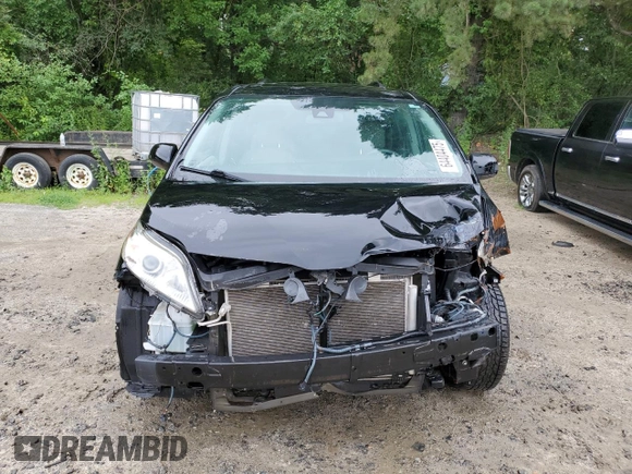 2020 Toyota Sienna XLE Auto Access Seat with VIN 5TDYZ3DC1LS068419, listed as a Copart auction lot 64404475 with 92,579 mi miles and Clean title. Bid and sale history available at DreamBid. Image 5.