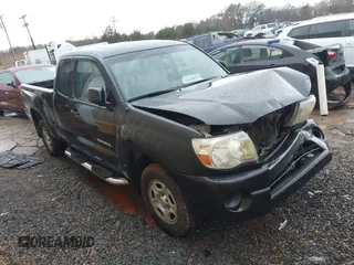 2010 Toyota Tacoma z VIN 5TETX4CN2AZ747446, wystawiony jako IAAI lot #41048053 z przebiegiem 126 786 mil mil oraz . Historia ofert i sprzedaży dostępna na DreamBid. Obrazek 1.