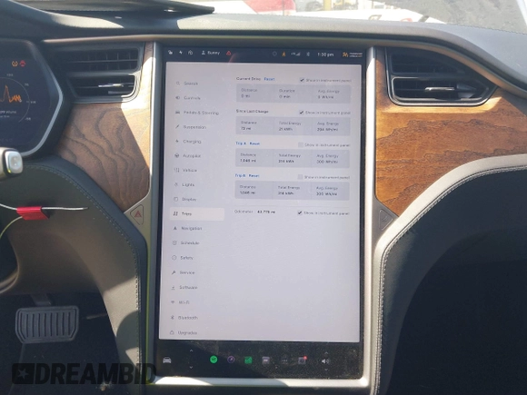 2020 Tesla Model S Long Range with VIN 5YJSA1E27LF397346, listed as a IAAI auction lot 40579015 with 43,779 mi miles and . Bid and sale history available at DreamBid. Image 18.