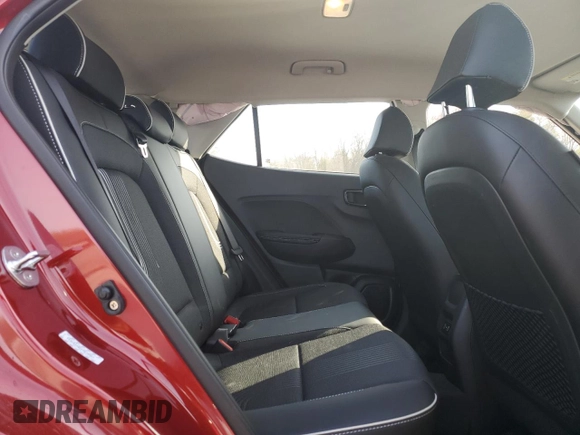 2024 Hyundai Venue Limited with VIN KMHRC8A33RU292833, listed as a Copart auction lot 53693115 with 2,252 mi miles and Salvage Title. Bid and sale history available at DreamBid. Image 11.
