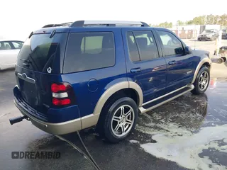 2006 Ford Explorer Eddie Bauer with VIN 1FMEU74E56UA77582, listed as a IAAI auction lot 41846582 with 231,160 mi miles. Bid and sale history available at carsss.com. Image 4.