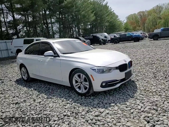 2016 BMW 3 Series 328i xDrive z VIN WBA8E3G57GNU00476, wystawiony jako Copart lot #54625345 z przebiegiem 75 079 mil mil oraz Szkoda całkowita • Salvage title. Historia ofert i sprzedaży dostępna na DreamBid. Obrazek 13.
