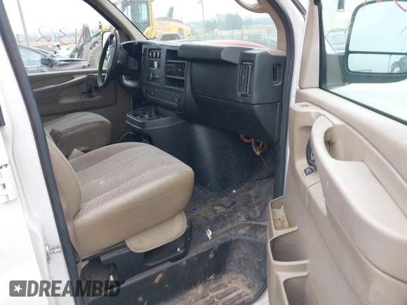 2014 Chevrolet Express Cargo Van with VIN 1GCWGFCA2E1148147, listed as a IAAI auction lot 41101132 with 110,648 mi miles. Bid and sale history available at carsss.com. Image 5.