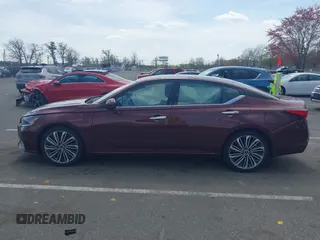 2023 Nissan Altima SL z VIN 1N4BL4EV6PN406475, wystawiony jako IAAI lot #42022515 z przebiegiem 23 641 mil mil oraz . Historia ofert i sprzedaży dostępna na DreamBid. Obrazek 14.