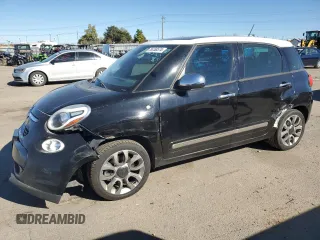 2014 FIAT 500L Lounge with VIN ZFBCFACHXEZ012262, listed as a Copart auction lot 76758574 with 135,218 mi miles and Salvage Title. Bid and sale history available at carsss.com. Image 1.