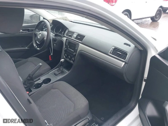 2016 Volkswagen Passat 1.8T S with VIN 1VWAT7A33GC022268, listed as a IAAI auction lot 41551542 with 124,588 mi miles. Bid and sale history available at carsss.com. Image 5.