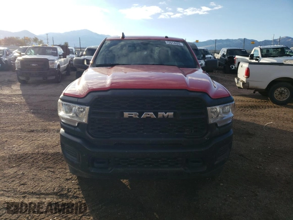 2022 Ram 2500 Tradesman z VIN 3C6UR5HLXNG319256, wystawiony jako Copart lot #77614424 z przebiegiem 43 755 mil mil oraz Szkoda całkowita • Salvage title. Historia ofert i sprzedaży dostępna na DreamBid. Obrazek 5.
