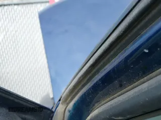 2002 Chevrolet Express with VIN 1GAHG39RX21222715, listed as a IAAI auction lot 42201370 with 107,516 mi miles and . Bid and sale history available at DreamBid. Image 12.