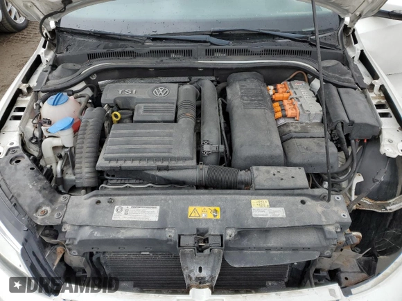 2013 Volkswagen Jetta Hybrid SE z VIN 3VW637AJ9DM260639, wystawiony jako Copart lot #48569535 z przebiegiem 101 759 mil mil oraz Szkoda całkowita • Salvage title. Historia ofert i sprzedaży dostępna na DreamBid. Obrazek 11.
