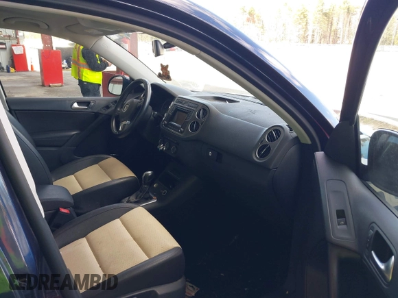 2016 Volkswagen Tiguan S with VIN WVGAV7AX5GW584747, listed as a IAAI auction lot 41853488 with 92,579 mi miles and . Bid and sale history available at DreamBid. Image 5.