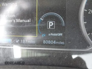 2020 Nissan LEAF SV Plus z VIN 1N4BZ1CP6LC304083, wystawiony jako IAAI lot #42135309 z przebiegiem 80 804 mil mil oraz . Historia ofert i sprzedaży dostępna na DreamBid. Obrazek 15.