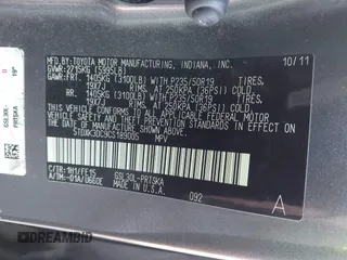 2012 Toyota Sienna SE with VIN 5TDXK3DC9CS189005, listed as a IAAI auction lot 41482337 with 267,618 mi miles. Bid and sale history available at carsss.com. Image 9.