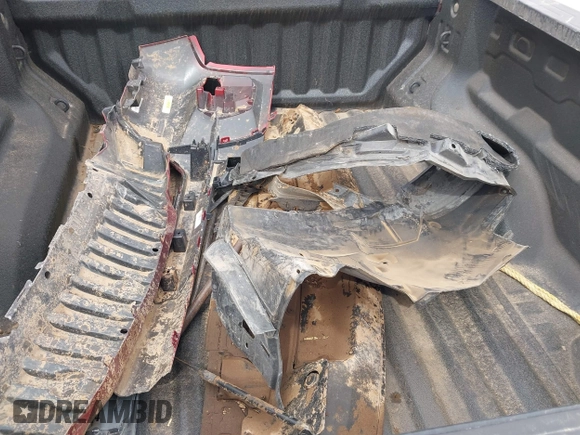 2023 Chevrolet Colorado 2WD LT z VIN 1GCPSCEK7P1269024, wystawiony jako IAAI lot #41788940 z przebiegiem Nie podano mil oraz . Historia ofert i sprzedaży dostępna na DreamBid. Obrazek 12.