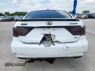 2015 Lexus LS 460 z VIN JTHCL5EF5F5023802, wystawiony jako Copart lot #61601925 z przebiegiem 110 064 mil mil oraz Szkoda całkowita • Salvage title. Historia ofert i sprzedaży dostępna na DreamBid. Obrazek 6.