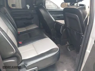 2011 GMC Sierra 1500 SLE with VIN 3GTP1VE05BG313366, listed as a IAAI auction lot 41746984 with 236,136 mi miles. Bid and sale history available at carsss.com. Image 8.