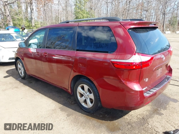 2015 Toyota Sienna LE AAS with VIN 5TDKK3DC9FS546455, listed as a IAAI auction lot 41674823 with 94,941 mi miles. Bid and sale history available at carsss.com. Image 3.
