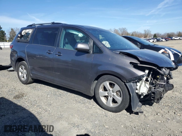 2017 Toyota Sienna LE Auto Access Seat with VIN 5TDKZ3DC8HS791665, listed as a Copart auction lot 46943425 with 100,053 mi miles and Salvage Title. Bid and sale history available at carsss.com. Image 4.