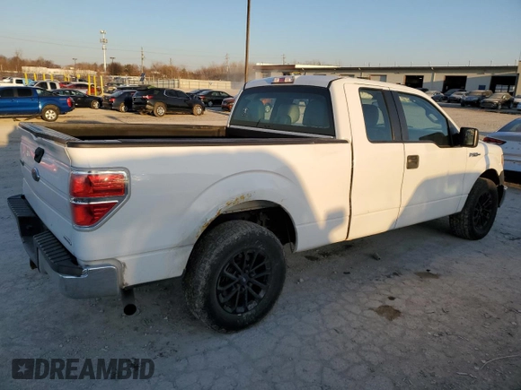 2014 Ford F-150 XL with VIN 1FTFX1CF8EKD94922, listed as a Copart auction lot 48542135 with 237,694 mi miles and Clean Title. Bid and sale history available at carsss.com. Image 3.