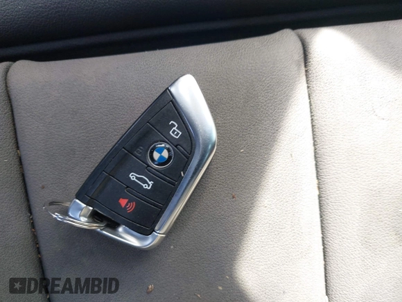 2020 BMW 3 Series 330i with VIN 3MW5R1J02L8B16680, listed as a IAAI auction lot 41928580 with Not Provided miles and . Bid and sale history available at DreamBid. Image 11.