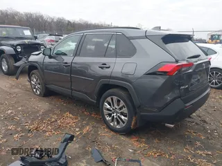 2024 Toyota RAV4 XLE Premium z VIN 2T3A1RFVXRC416172, wystawiony jako IAAI lot #41095757 z przebiegiem 13 208 mil mil oraz . Historia ofert i sprzedaży dostępna na DreamBid. Obrazek 3.