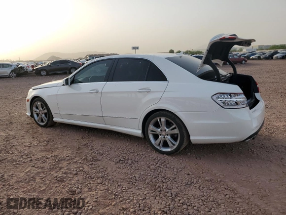 2013 Mercedes-Benz E 350 Luxury z VIN WDDHF5KB4DA721716, wystawiony jako Copart lot #58813455 z przebiegiem 48 933 mil mil oraz Szkoda całkowita • Salvage title. Historia ofert i sprzedaży dostępna na DreamBid. Obrazek 2.