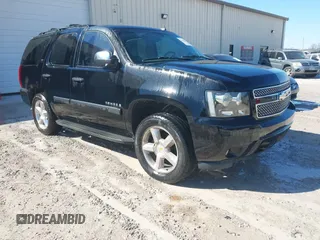 2008 Chevrolet Tahoe 3LT with VIN 1GNFC13098J186492, listed as a IAAI auction lot 41649271 with 258,753 mi miles and . Bid and sale history available at DreamBid. Image 1.