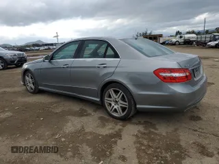 2010 Mercedes-Benz E-Class E 350 Luxury with VIN WDDHF5GB3AA103498, listed as a Copart auction lot 49733685 with 117,195 mi miles and Salvage Title. Bid and sale history available at carsss.com. Image 2.