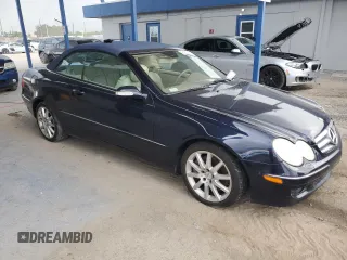 2007 Mercedes-Benz CLK 350 z VIN WDBTK56G87T084620, wystawiony jako Copart lot #61843215 z przebiegiem 92 936 mil mil oraz Czysty tytuł • Clean title. Historia ofert i sprzedaży dostępna na DreamBid. Obrazek 4.
