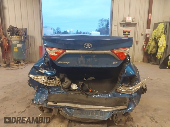 2017 Toyota Camry XLE with VIN 4T1BF1FK2HU633816, listed as a IAAI auction lot 41010588 with 73,403 mi miles and . Bid and sale history available at DreamBid. Image 16.