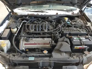 2000 Nissan Maxima GXE with VIN JN1CA31A2YT202810, listed as a IAAI auction lot 41224911 with 86,334 mi miles. Bid and sale history available at carsss.com. Image 10.