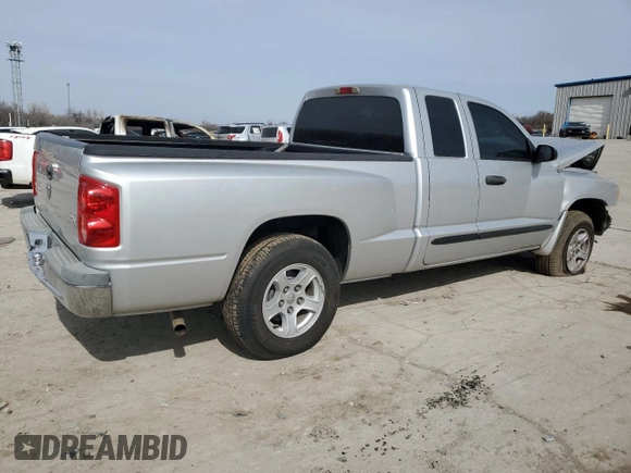 2006 Dodge Dakota SLT with VIN 1D7HE42K86S516698, listed as a Copart auction lot 45666515 with 47,013 mi miles and Salvage Title. Bid and sale history available at carsss.com. Image 3.