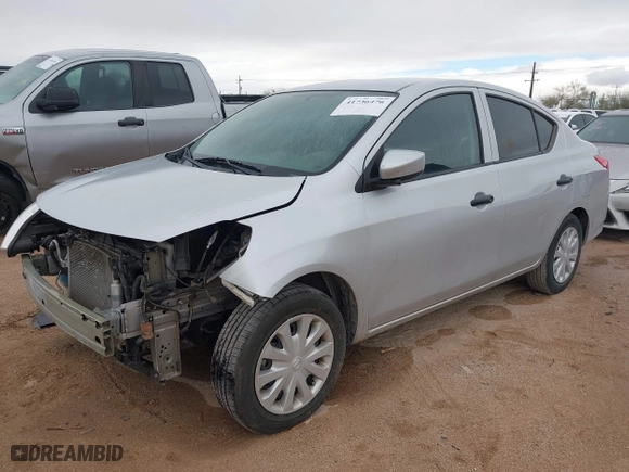 2019 Nissan Versa Sedan SV with VIN 3N1CN7APXKL873864, listed as a IAAI auction lot 41736476 with 69,995 mi miles. Bid and sale history available at carsss.com. Image 6.