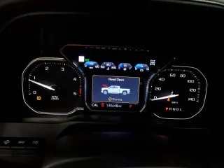 2020 GMC Sierra 3500HD Denali z VIN 1GT49WEY3LF279387, wystawiony jako Copart lot #84054454 z przebiegiem 140 648 mil mil oraz Szkoda całkowita • Salvage title. Historia ofert i sprzedaży dostępna na DreamBid. Obrazek 9.