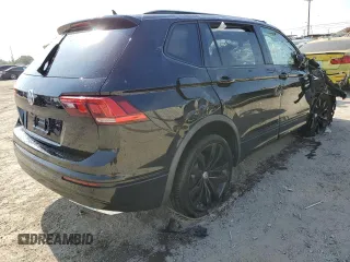 2021 Volkswagen Tiguan SE with VIN 3VV3B7AXXMM069410, listed as a Copart auction lot 58994325 with 55,846 mi miles and Salvage title. Bid and sale history available at DreamBid. Image 3.