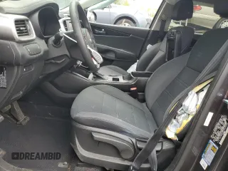 2018 Kia Sorento LX with VIN 5XYPGDA55JG365362, listed as a Copart auction lot 54647945 with 110,487 mi miles and Salvage Title. Bid and sale history available at carsss.com. Image 7.