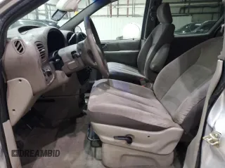 2002 Dodge Grand Caravan with VIN 1B8GP343X2B634127, listed as a Copart auction lot 51257355 with 152,209 mi miles and Salvage Title. Bid and sale history available at DreamBid. Image 7.