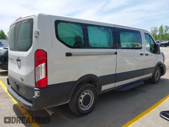 2023 Ford Transit Passenger XL с VIN 1FBAX2Y82PKA55722, выставлен на аукционе IAAI как лот 42240587 с пробегом 42 172 миль миль и . История ставок и продаж доступна на DreamBid. Изображение 4.
