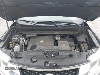 2014 Nissan Pathfinder SV with VIN 5N1AR2MM2EC607490, listed as a IAAI auction lot 42015773 with 139,905 mi miles. Bid and sale history available at carsss.com. Image 10.