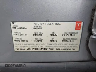 2017 Tesla Model S 60 z VIN 5YJSA1E11HF217633, wystawiony jako IAAI lot #42586913 z przebiegiem 152 987 mil mil oraz . Historia ofert i sprzedaży dostępna na DreamBid. Obrazek 9.