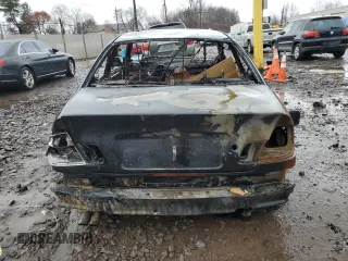2001 BMW 3 Series 325Ci with VIN WBABN33431JW59452, listed as a Copart auction lot 81123234 with 0 mi miles and Salvage Title. Bid and sale history available at carsss.com. Image 6.
