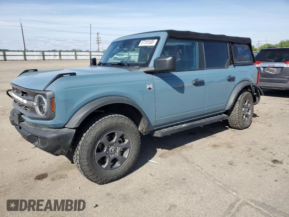 2021 Ford Bronco z VIN 1FMDE5BH4MLA84116, wystawiony jako Copart lot #57151535 z przebiegiem 22 300 mil mil oraz Szkoda całkowita • Salvage title. Historia ofert i sprzedaży dostępna na DreamBid. Obrazek 1.