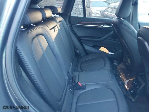 2017 BMW X1 xDrive28i with VIN WBXHT3C33H5F87591, listed as a IAAI auction lot 41256899 with 69,362 mi miles. Bid and sale history available at carsss.com. Image 8.