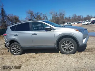 2017 Toyota RAV4 Limited with VIN 2T3DFREV8HW681735, listed as a IAAI auction lot 41864003 with 77,527 mi miles. Bid and sale history available at carsss.com. Image 13.