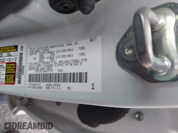 2017 Toyota Tundra SR z VIN 5TFUY5F12HX677173, wystawiony jako IAAI lot #41593761 z przebiegiem 186 206 mil mil oraz . Historia ofert i sprzedaży dostępna na DreamBid. Obrazek 9.