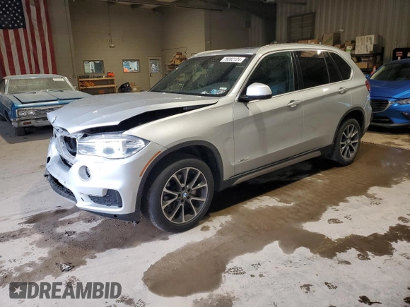 2017 BMW X5 xDrive35i with VIN 5UXKR0C59H0V65945, listed as a Copart auction lot 76082124 with 119,748 mi miles and Salvage Title. Bid and sale history available at carsss.com. Image 1.